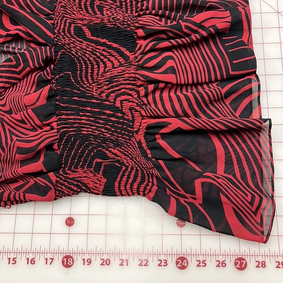 BISOU BISOU Red/Black Swirl Print Smock Waist/Cuff Bell SLV Sheer Party Top XL - Picture 14 of 14